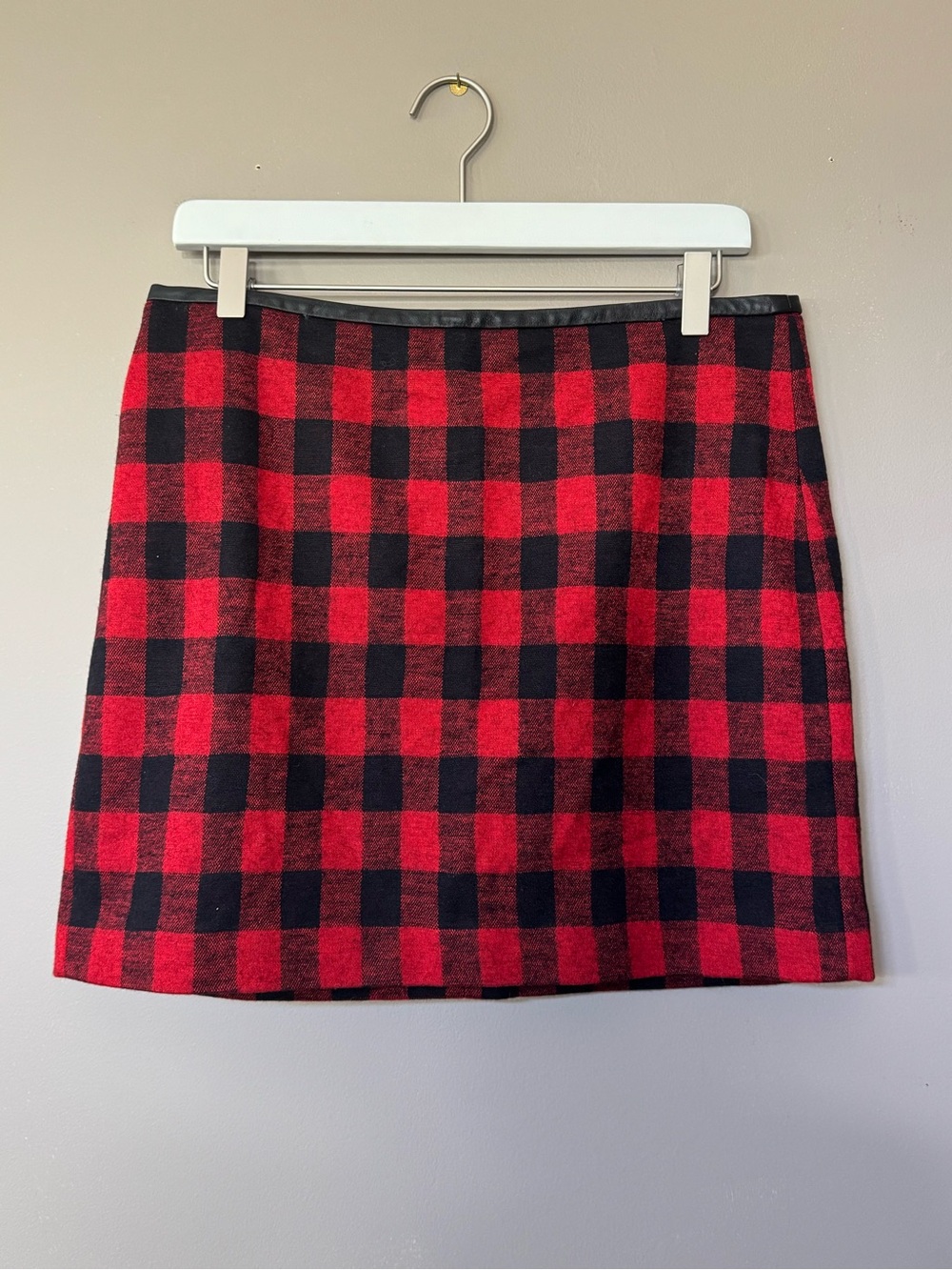 Madewell | NWOT Red & Black Buffalo Plaid Mini Skirt